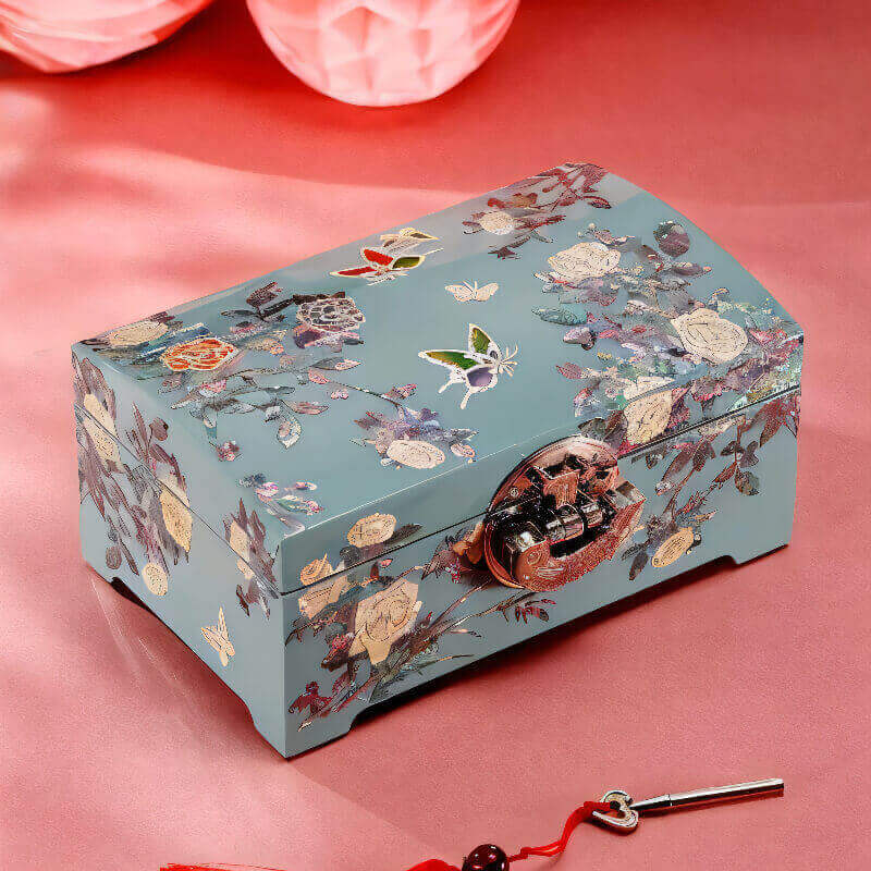 Handcrafted Jewelry Box with Inlaid Colored Shells QS10