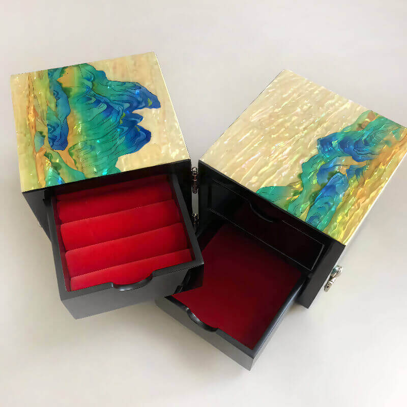 Handcrafted Jewelry Box with Inlaid Colored Shells QS14