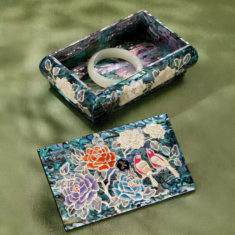Handcrafted Jewelry Box with Inlaid Colored Shells QS17