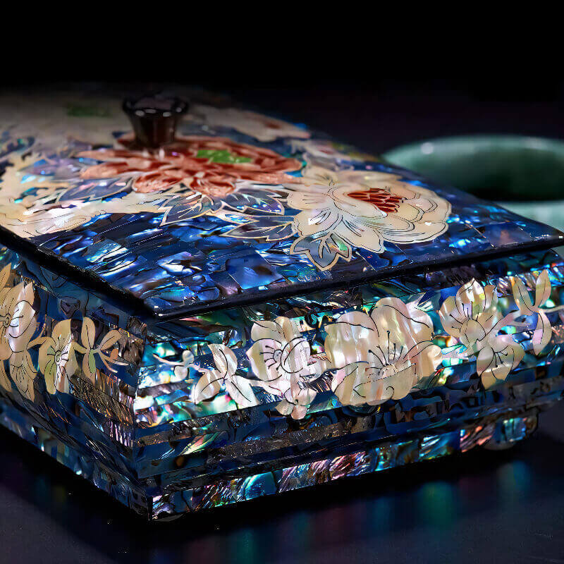 Handcrafted Jewelry Box with Inlaid Colored Shells QS19