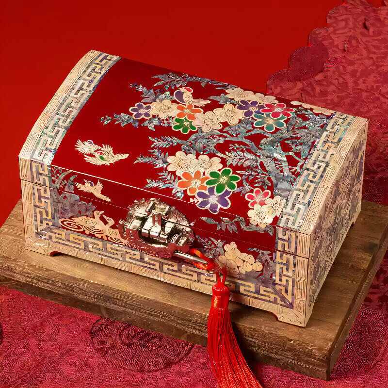 Handcrafted Jewelry Box with Inlaid Colored Shells SH01