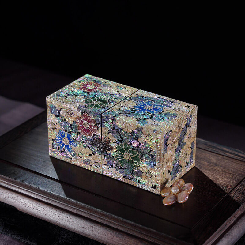 Handcrafted Jewelry Box with Inlaid Colored Shells ZB08