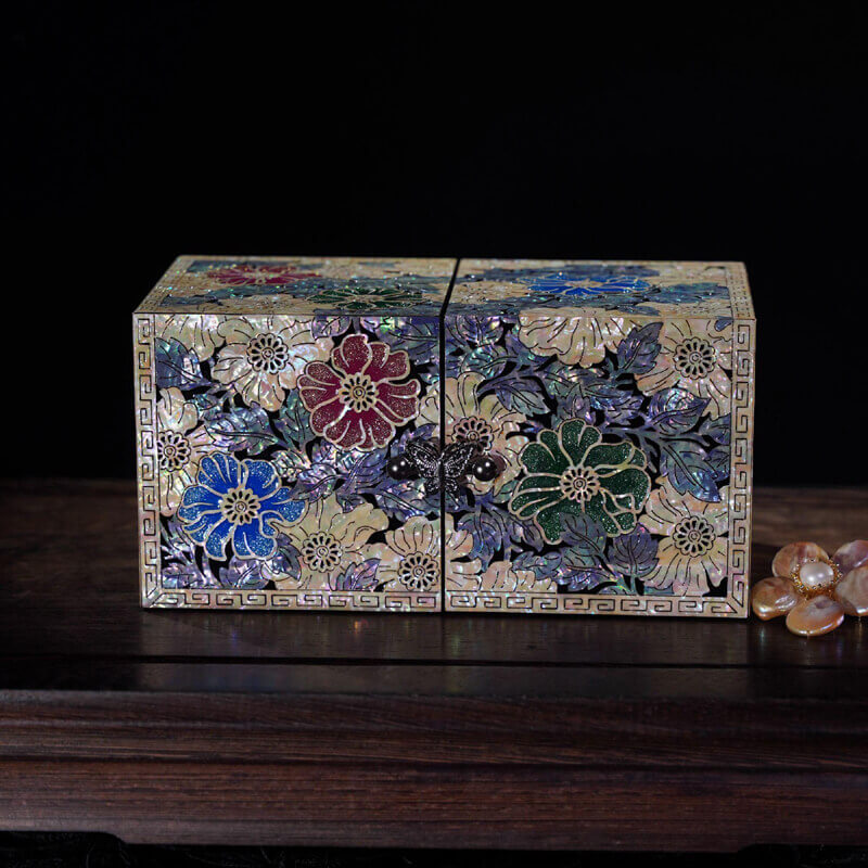 Handcrafted Jewelry Box with Inlaid Colored Shells ZB08