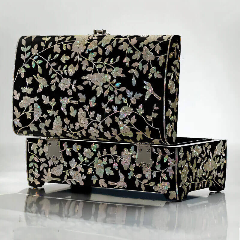 Handcrafted Jewelry Box with Inlaid Colored Shells C041