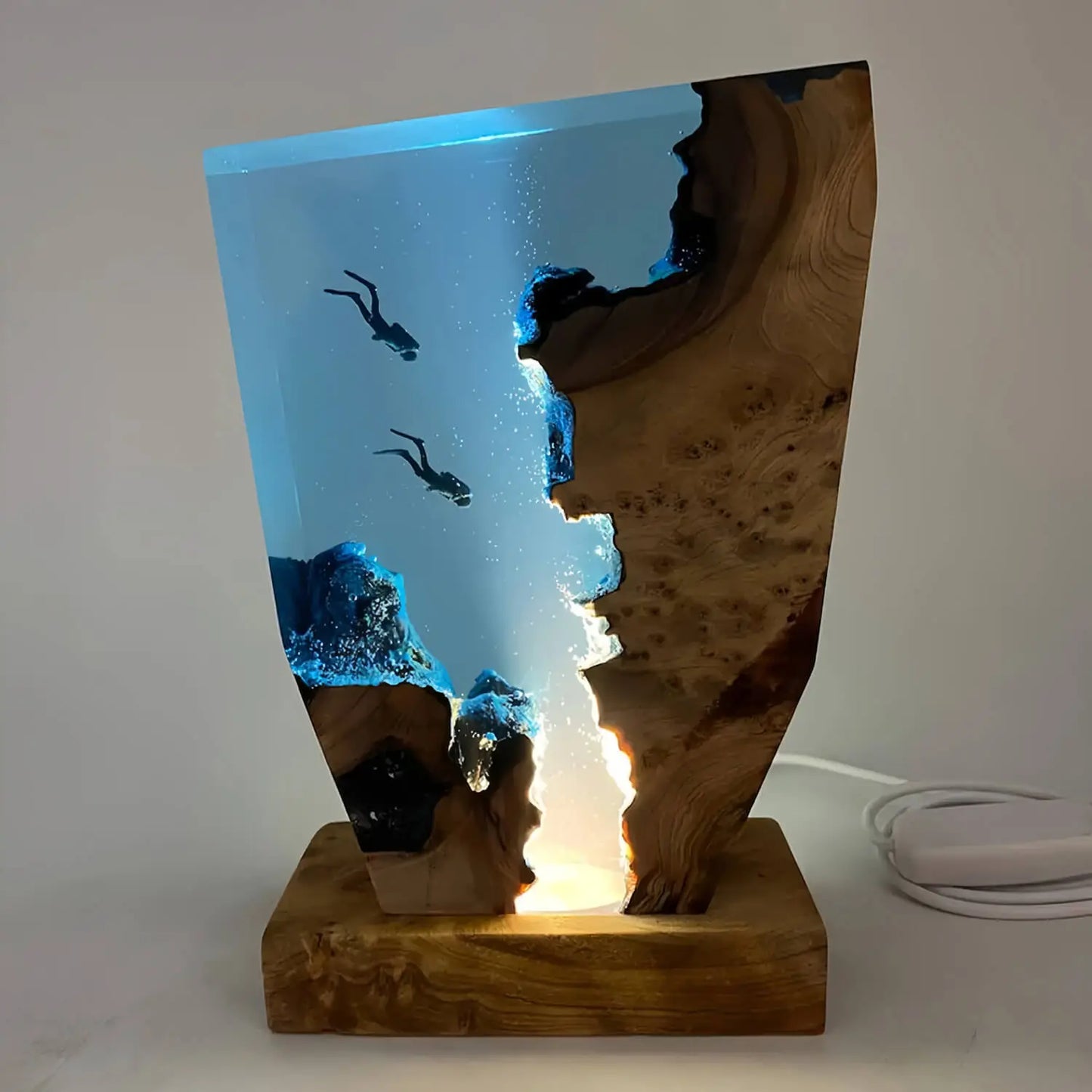 Seabed World Organism Resin Table Light Creactive Art Decoration Lamp Diving Cave ExplorationTheme Night Light  USB Charge