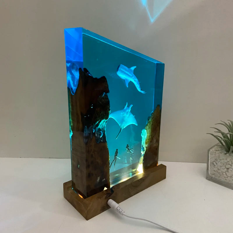 Whale Divers Organism Resin Table Light Creactive Art Decoration Lamp Abysmal Sea Theme Night Light  USB Charge